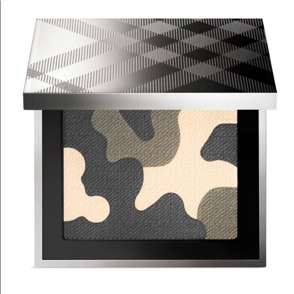 Burberry Other - Burberry Beauty Camo Eyeshadow Burberry Other - Burberry Beauty Camo Eyeshadow